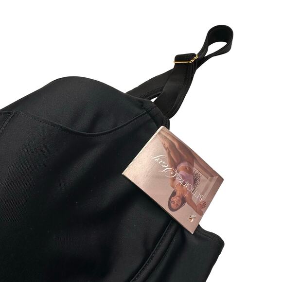 Long Lined Underwire Bikini Top | Black Hue 42D - Picture 7 of 7